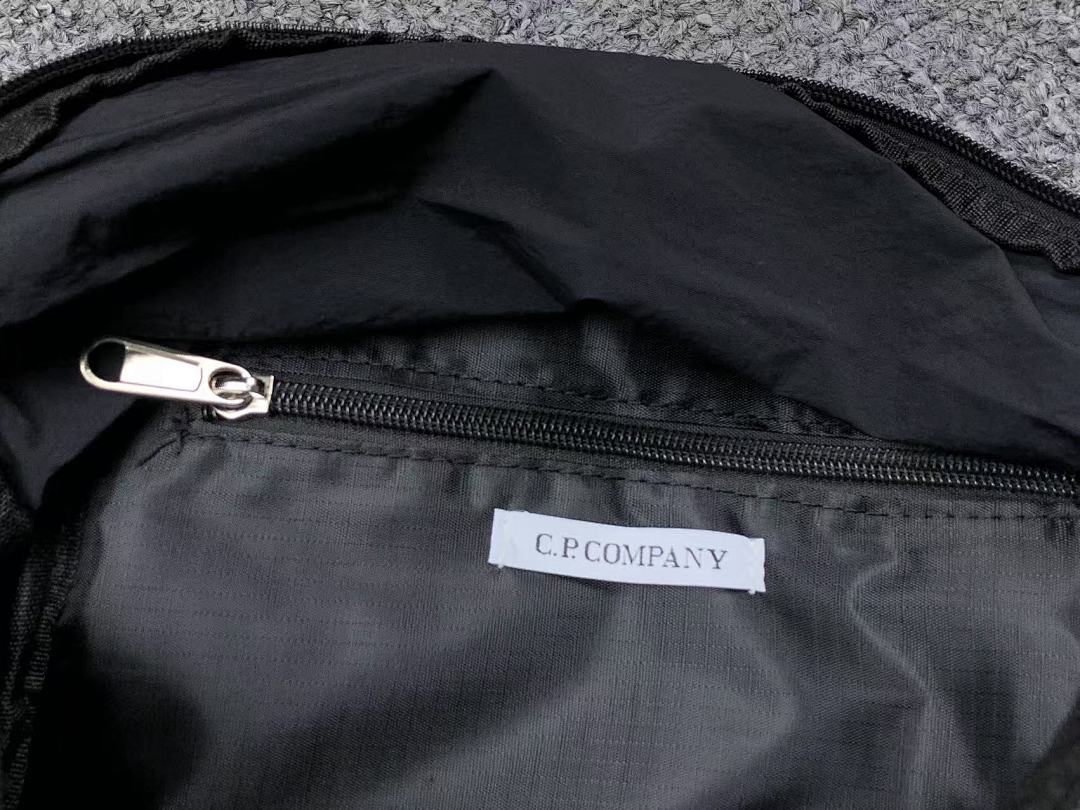 C.P. Company 95 CP BAG 1107190713 (Long 29CM* Wide 6CM* High 41CM) - Image 29