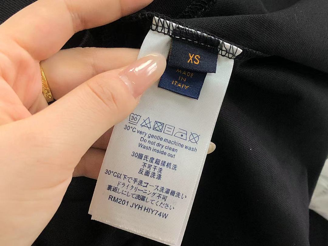 Louis Vuitton 108 L⭐ T-SHIRT 41062619126 (Im 170Cm 60Kg I Wear Size XS In The Phot) - Image 22
