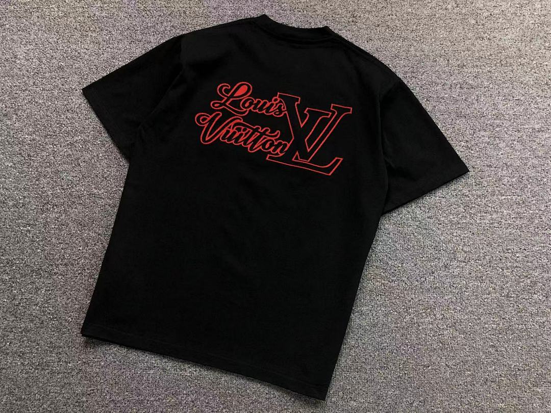 Louis Vuitton 115 L⭐ T-SHIRT 520120420 (Im 170Cm 60Kg I Wear Size M In The Phot) - Image 11