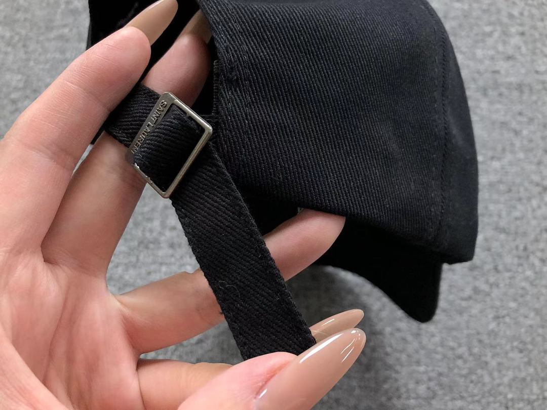 Saint Laurent 68 SA⭐⭐T ⭐⭐U⭐⭐NT - Image 26