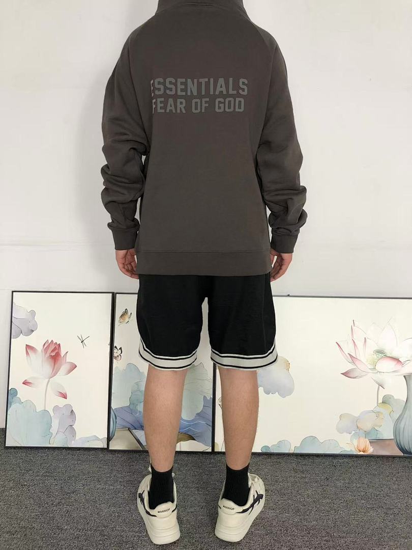 Fear of God 215 FOG HOODIE 2190321125 (Im 170Cm 60Kg I Wear Size M In The Phot) - Image 5
