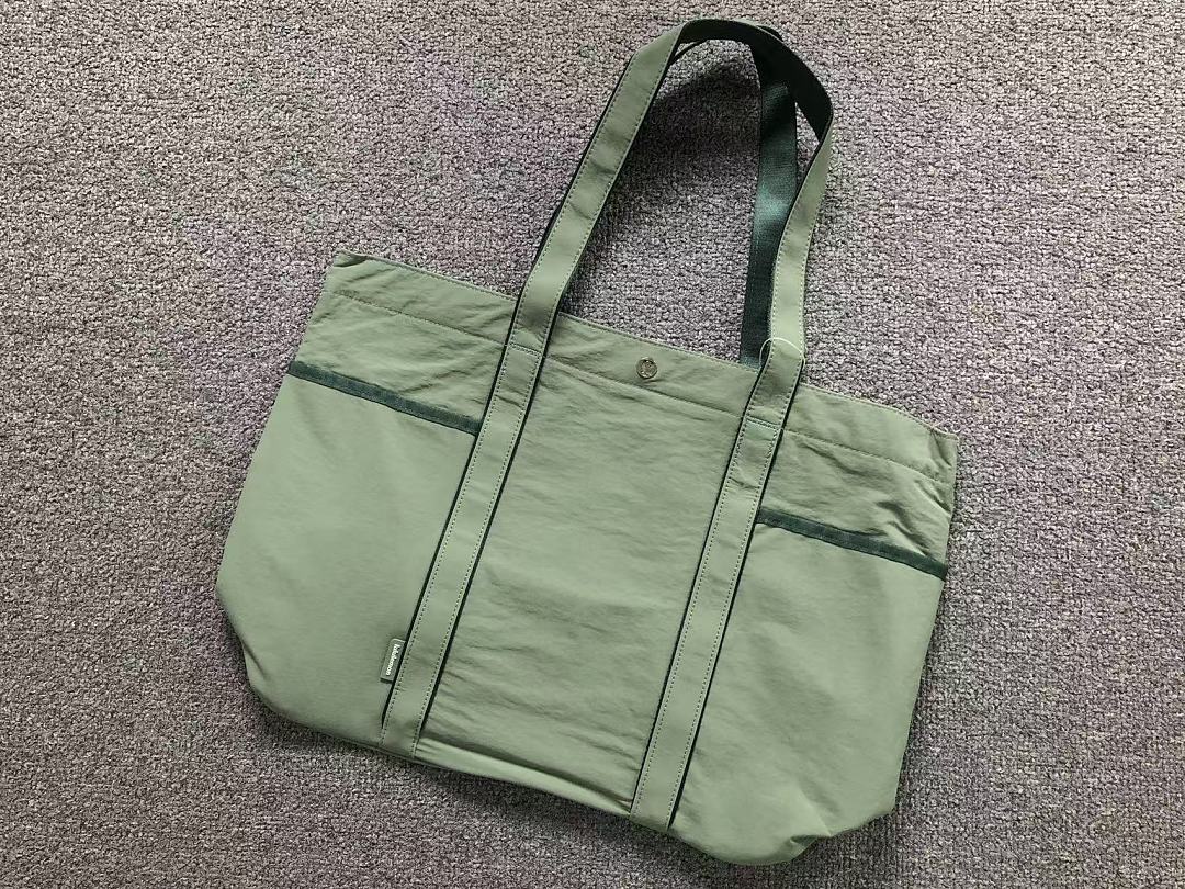 On Running 178 LULULEMON BAG 4207030777 Long 49CM* Wide 16CM* High - Image 18