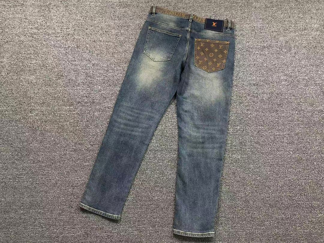 Louis Vuitton 225 L⭐ TROUSERS 2207300305 (Im 170Cm 60Kg I Wear Size 32 In The Phot) - Image 6