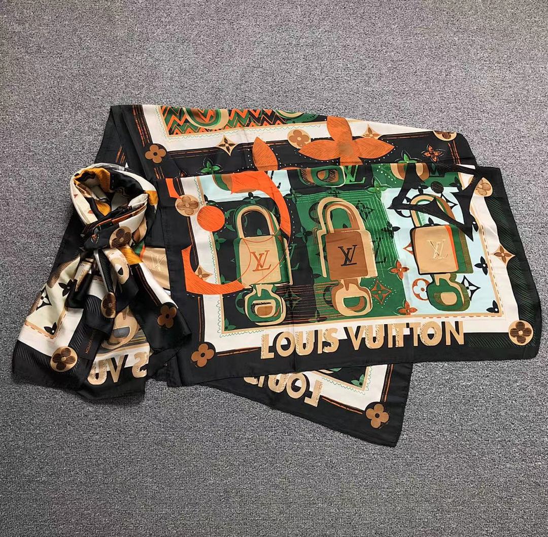 Louis Vuitton 68 L⭐ SCARF 2203171276 (Long 180CM* Wide 90CM*)