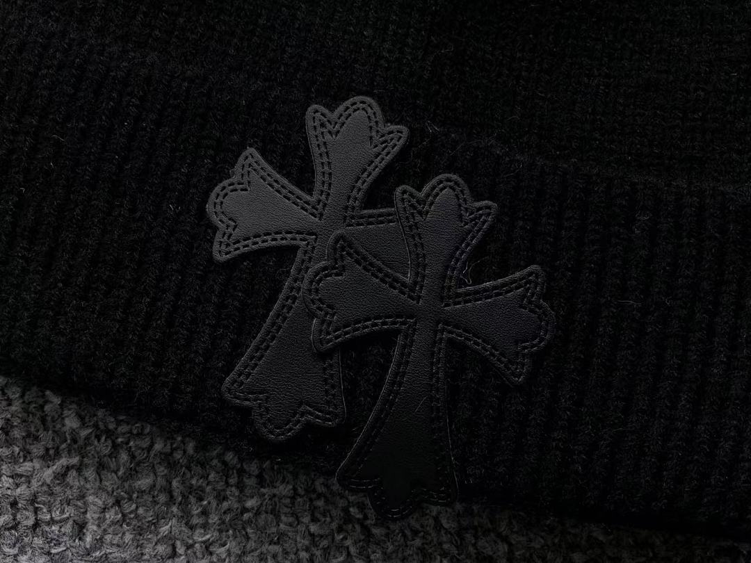 Comme des Garcons 75 C⭐⭐OME HE⭐⭐TS - Image 13