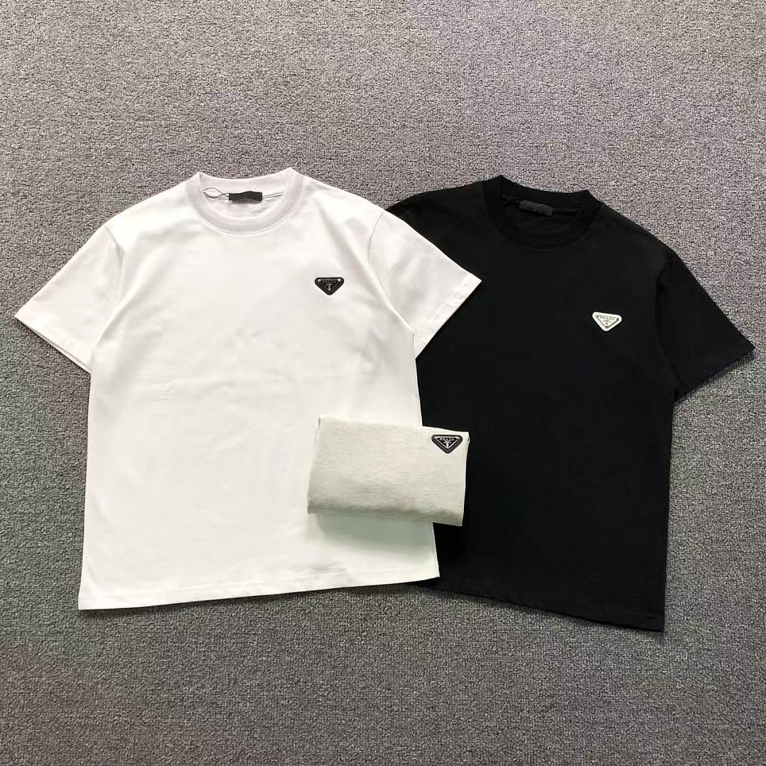 Prada 125 P⭐A⭐A T-SHIRT 2208034615 (Im 170Cm 60Kg I Wear Size S In The Phot)