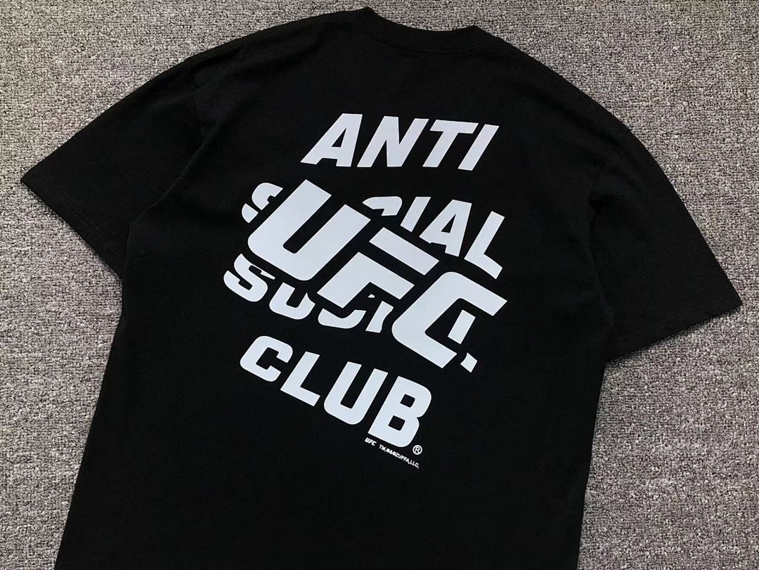 Christian Louboutin 85 ANTI SOCIAL CLUB T-SHIRT - Image 7