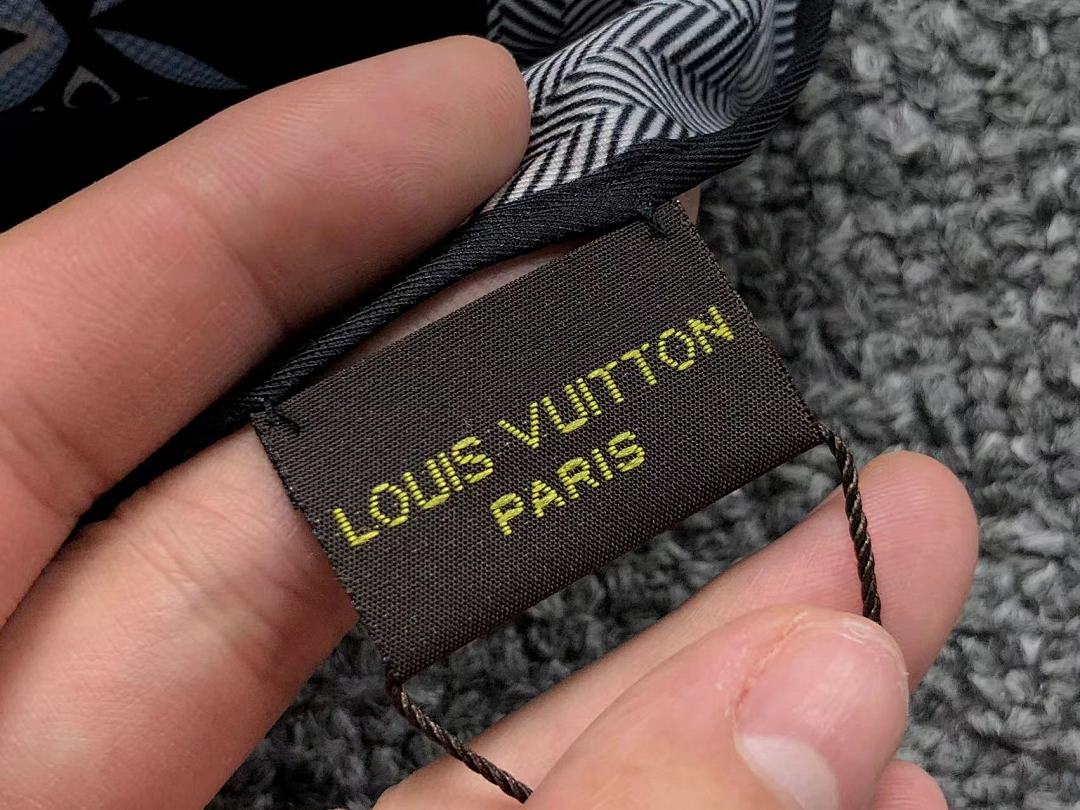 Louis Vuitton 88 L⭐ SCARF 5231983102 (Long 90CM* Wide - Image 7