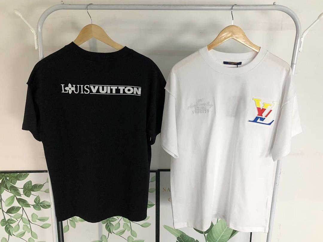 Louis Vuitton 118 L⭐ T-SHIRT 1102190252 (Im 170Cm 55Kg I Wear Size XS In The Phot) - Image 27