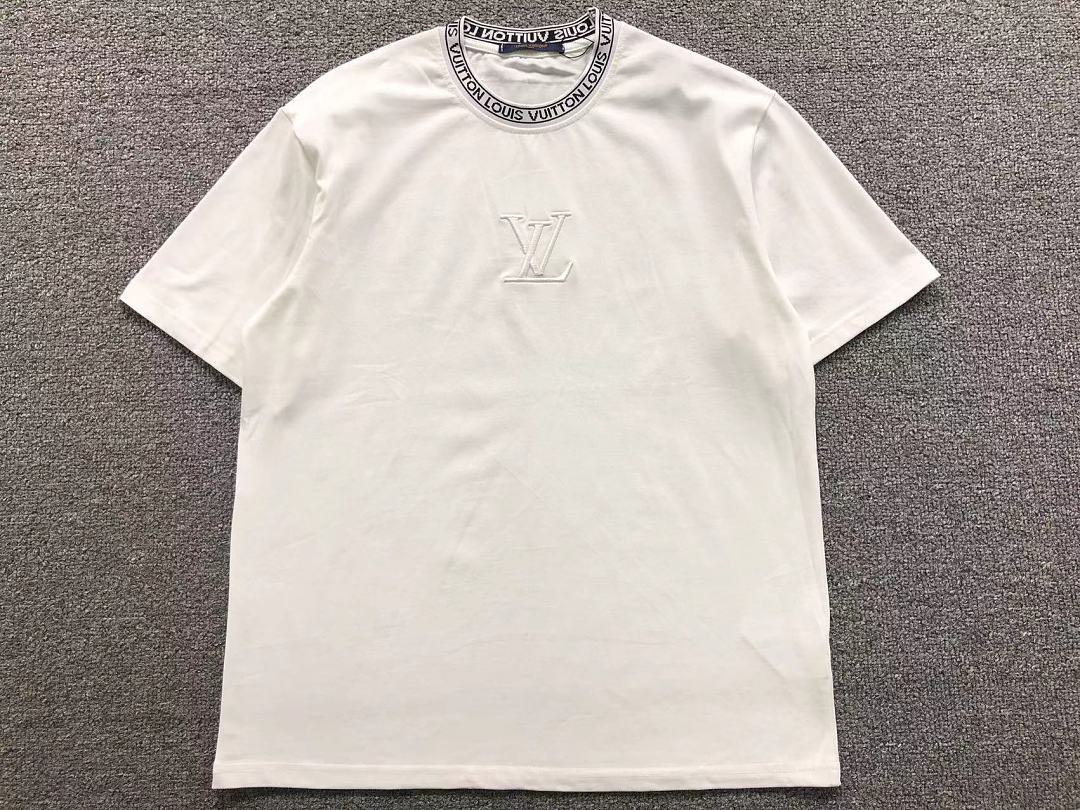 Louis Vuitton 108 L⭐ T-SHIRT 5252002147 (Im 170Cm 60Kg I Wear Size M In The Phot) - Image 9