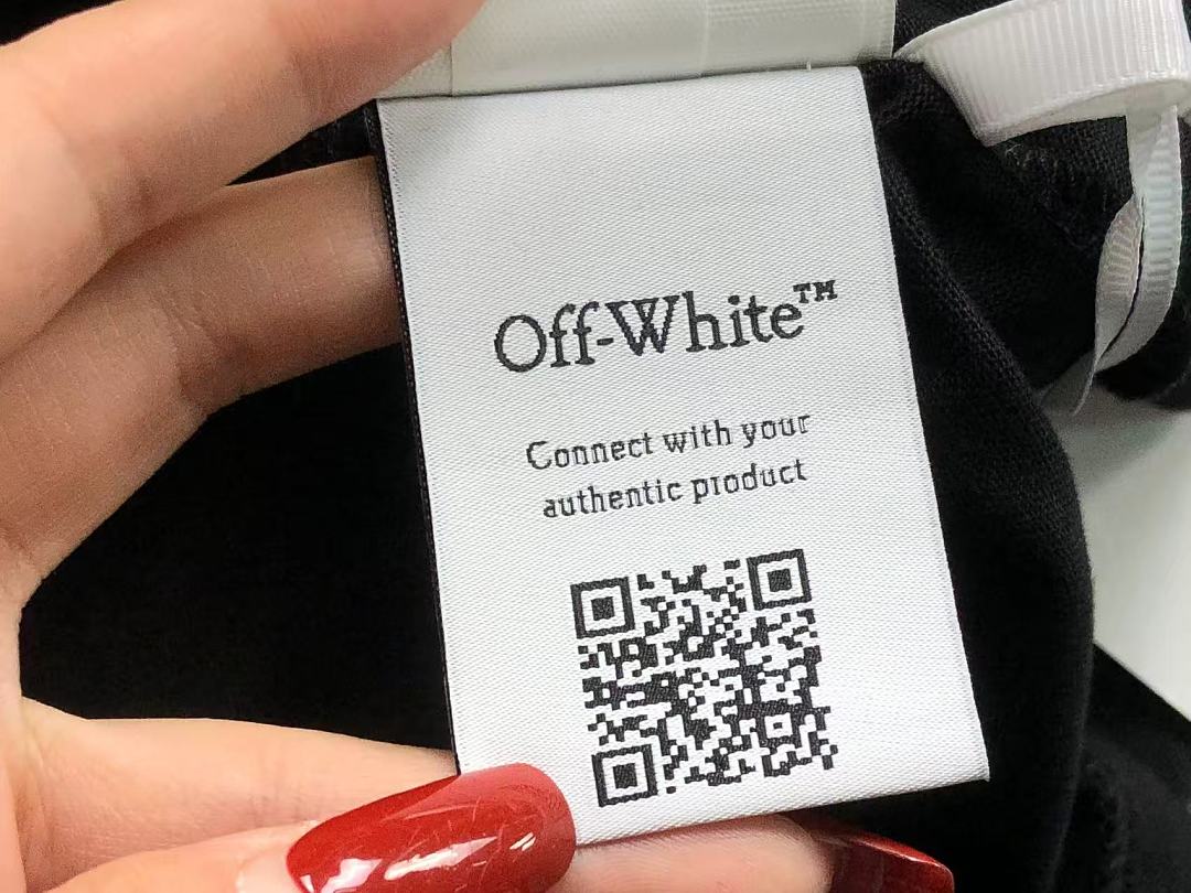 Off-White 105 OFF-WHITE T-SHIRT 5207182719 (Im 170Cm 60Kg I Wear Size M In The Phot) - Image 27