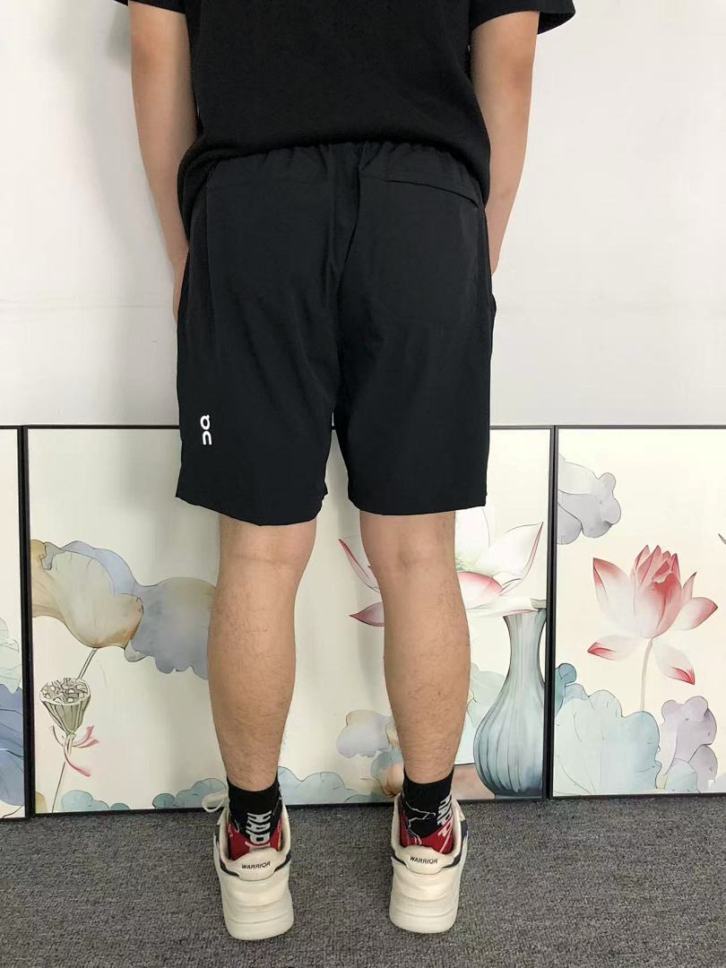 On Running 128 ON SHORTS 2203310604 (Im 170Cm 60Kg I Wear Size L In The Phot) - Image 5