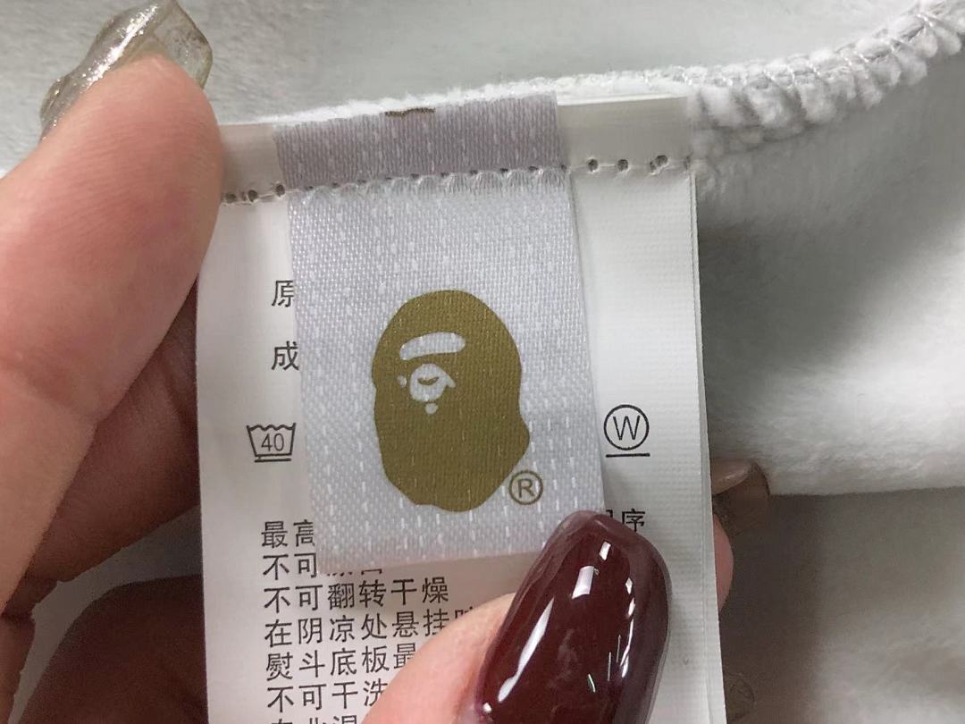 Bape 115 BAPE HOODIE 411190398 (Im 170Cm 60Kg I Wear Size S In The Phot) - Image 17