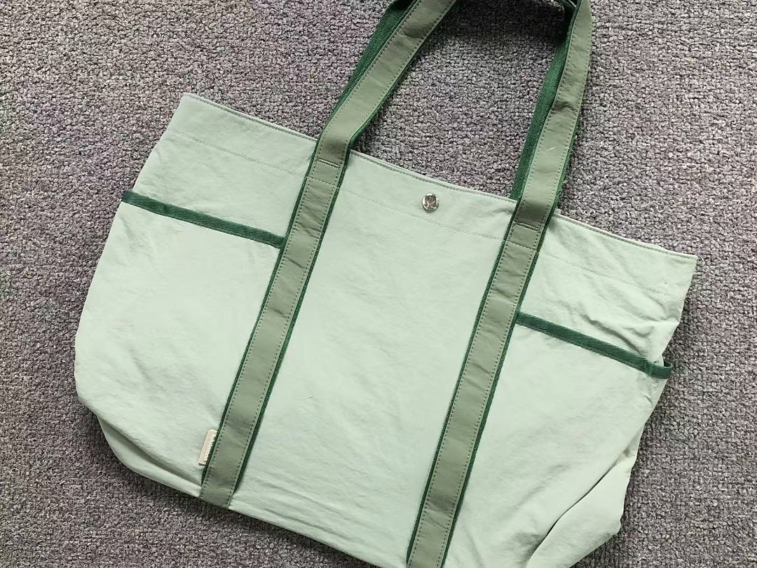 On Running 178 LULULEMON BAG 4207030777 Long 49CM* Wide 16CM* High - Image 23