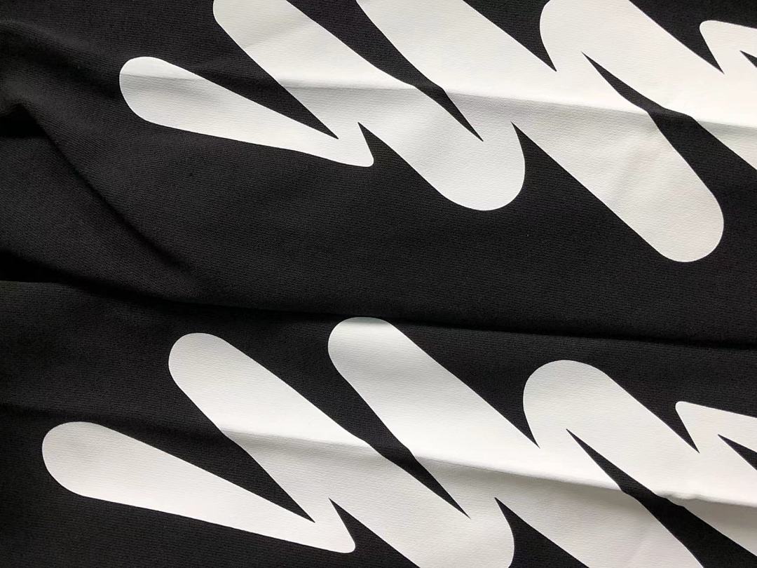 Off-White 208 OFF-WHITE (WHITE HOODIE) - Image 14