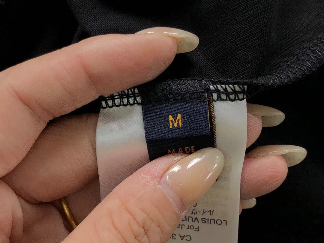 Louis Vuitton 115 L⭐ T-SHIRT - Image 24