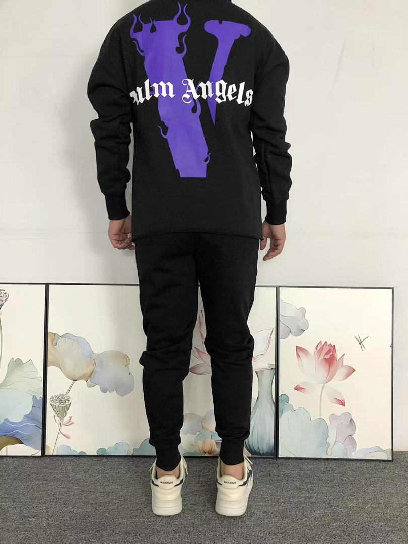 On Running 118 VLONE HOODIE 510115891 (Im 170Cm 60Kg I Wear Size S In The Phot) - Image 4