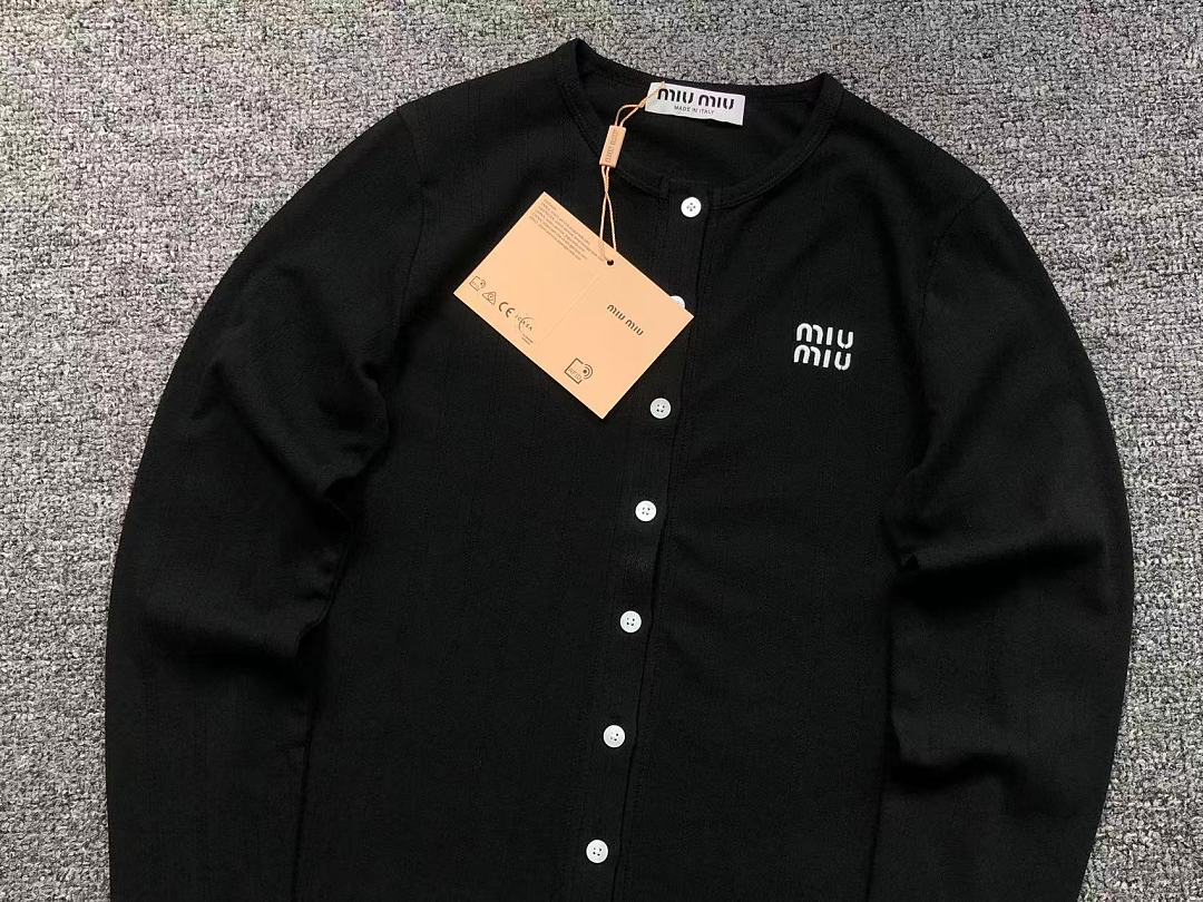 Miu Miu 158 M⭐U LONG SLEEVED FEMAIE - Image 13
