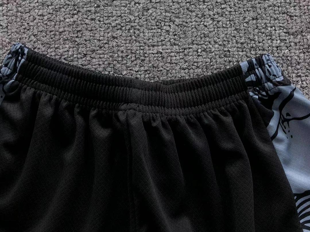 Chanel 75 FOOTBALL T-SHIRT SHORTS - Image 31