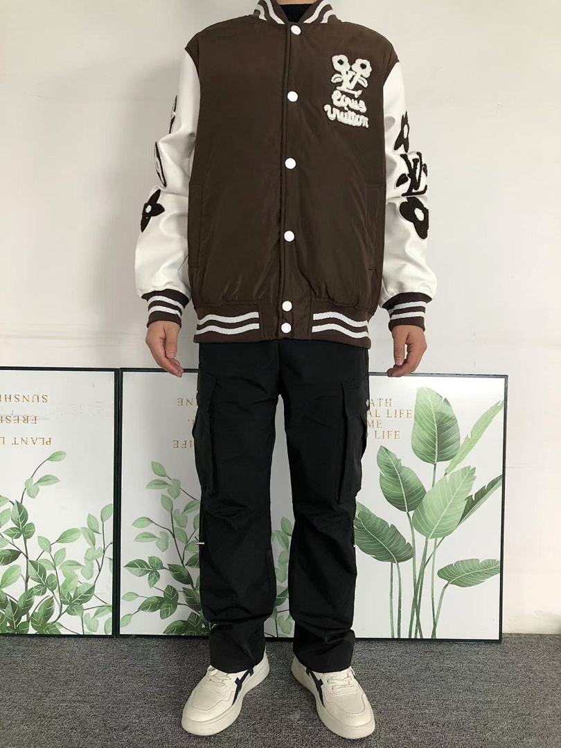 Louis Vuitton 409 L⭐ JACKET 2122614001 (Im 170Cm 57Kg I Wear Size 48 In The Phot) - Image 3