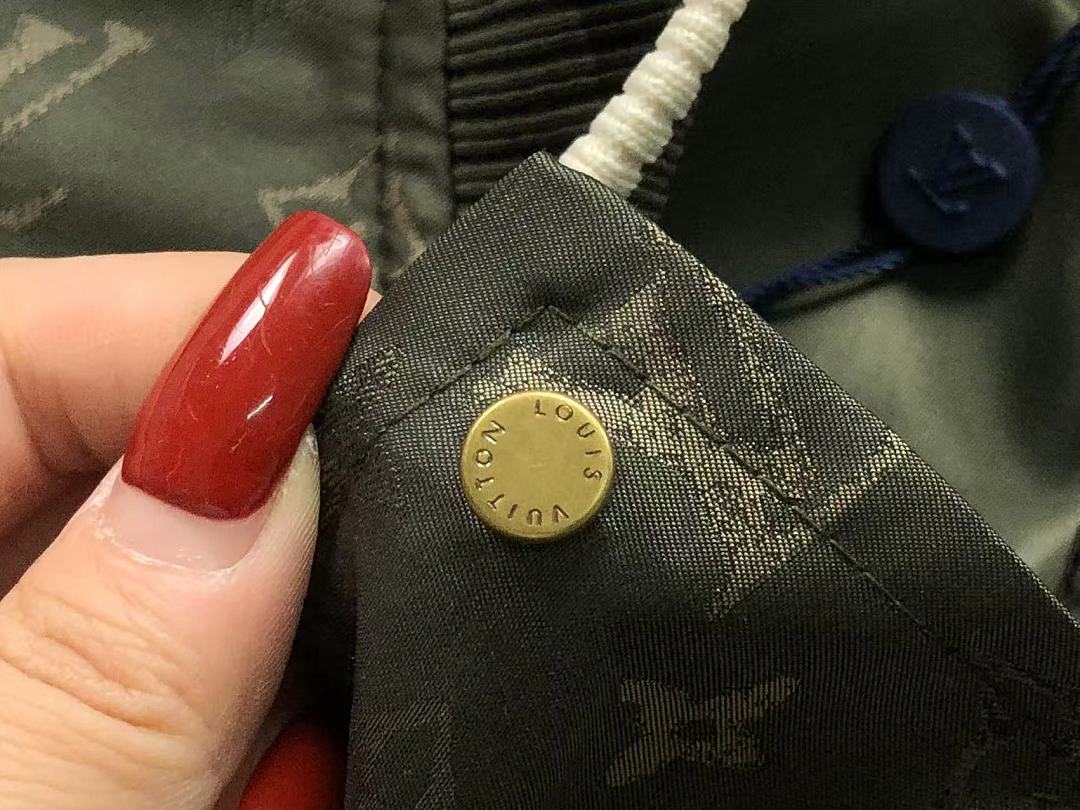 Louis Vuitton 358 L⭐ JACKET 3207171021 (Im 170Cm 60Kg I Wear Size L In The Phot) - Image 16