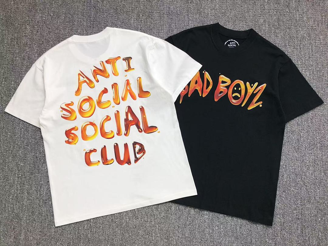 Christian Louboutin 85 ANTI SOCIAL CLUB T-SHIRT - Image 3
