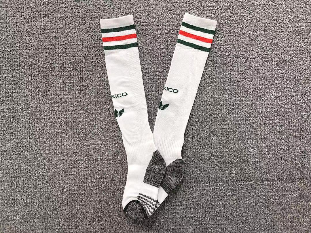 Chanel 39 FOOTBALL SOCKS - Image 2