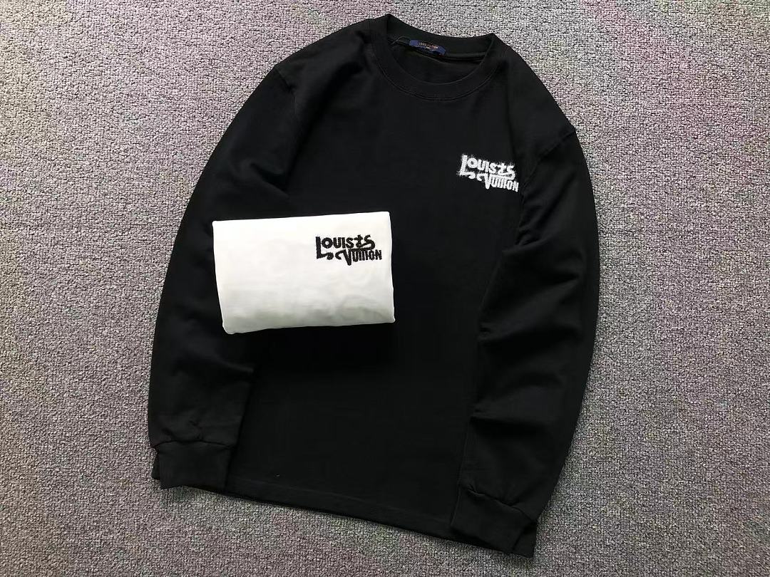 Louis Vuitton 139 L⭐ LONG SLEEVED 3207240821 (Im 170Cm 60Kg I Wear Size M In The Phot) - Image 13