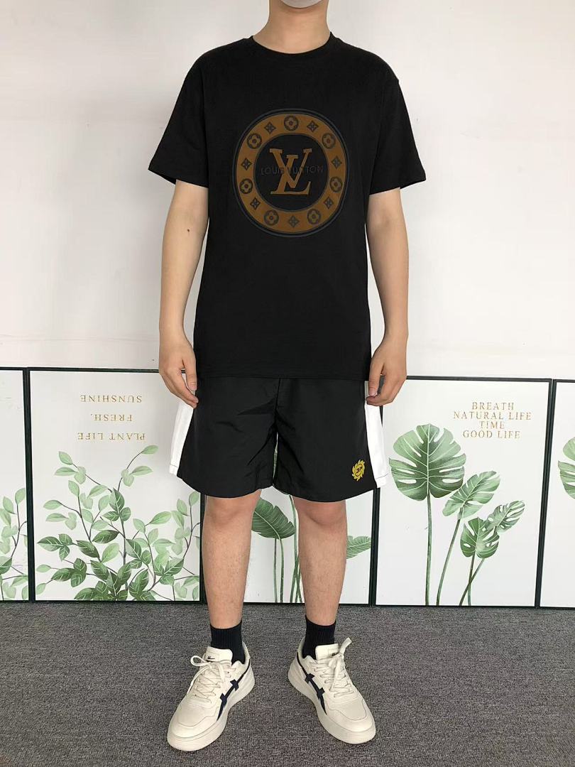 Louis Vuitton 115 L⭐ T-SHIRT 214210915 (Im 170Cm 60Kg I Wear Size S In The Phot) - Image 3