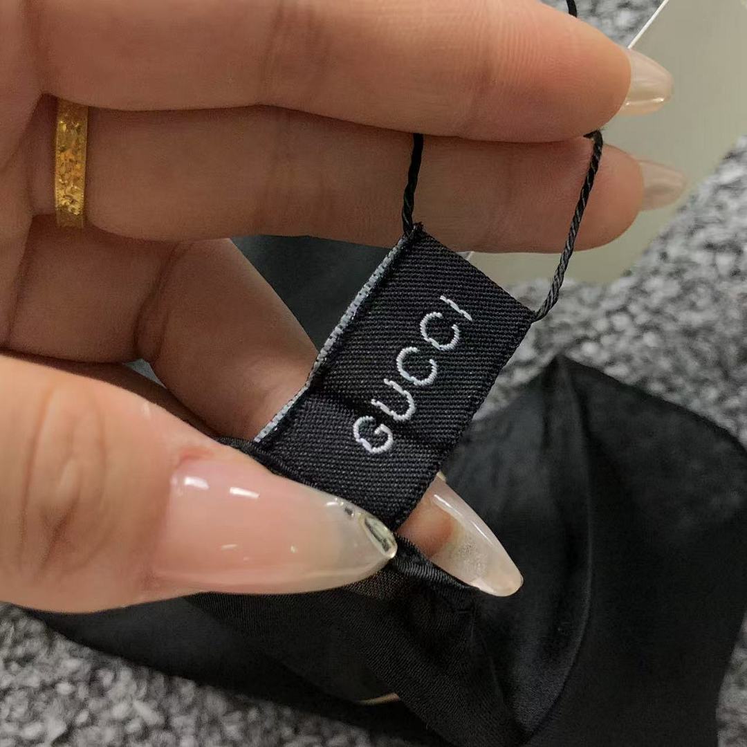 Gucci 85 G⭐C⭐I SCARF 31062822102 (Long 180CM* Wide 90CM*) - Image 13