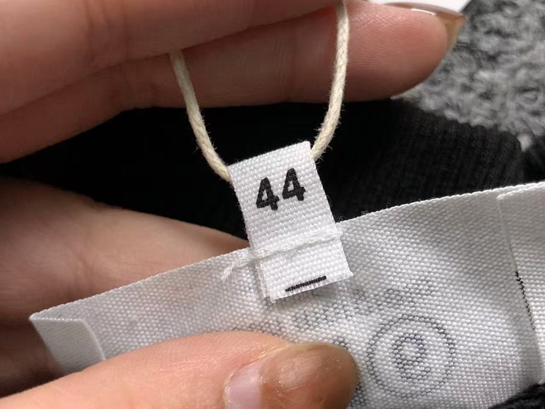 On Running 125 MAISON MARGIELA HOODIE 5123027162 (Im 170Cm 60Kg I Wear Size 44 In The Phot) - Image 20
