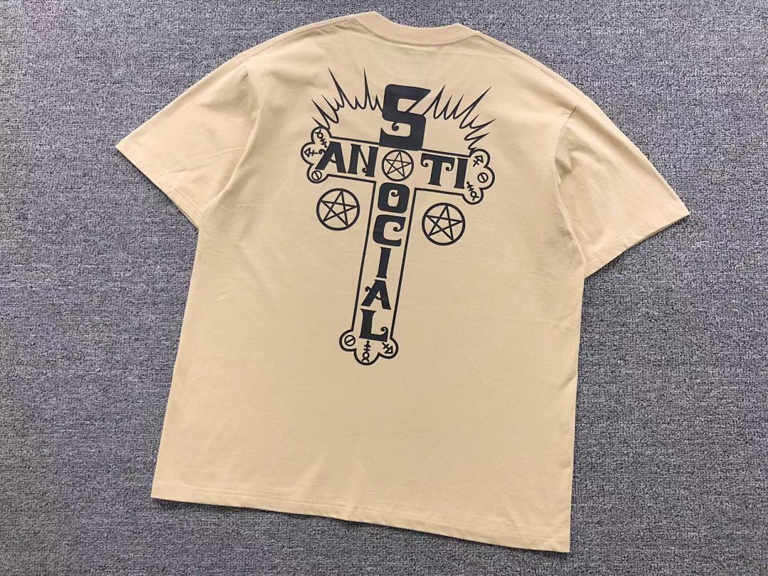 Christian Louboutin 85 ANTI SOCIAL CLUB T-SHIRT - Image 5