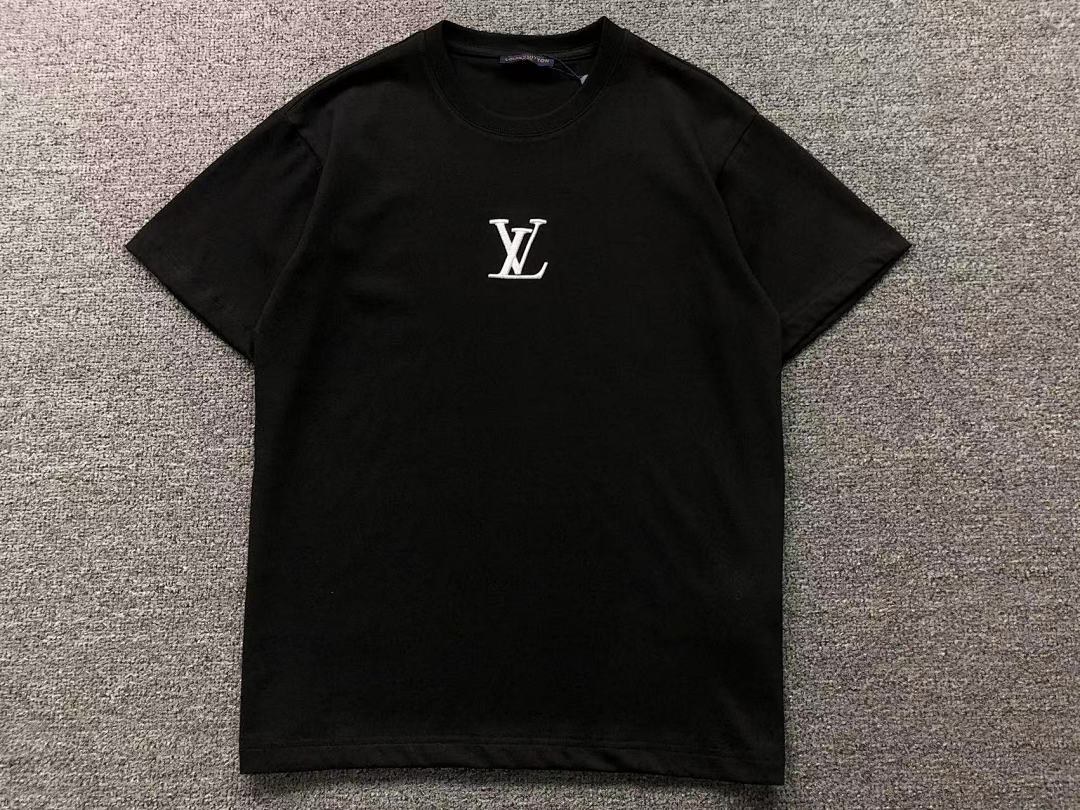 Louis Vuitton 118 L⭐ T-SHIRT 3112032421 (Im 170Cm 60Kg I Wear Size M In The Phot) - Image 9