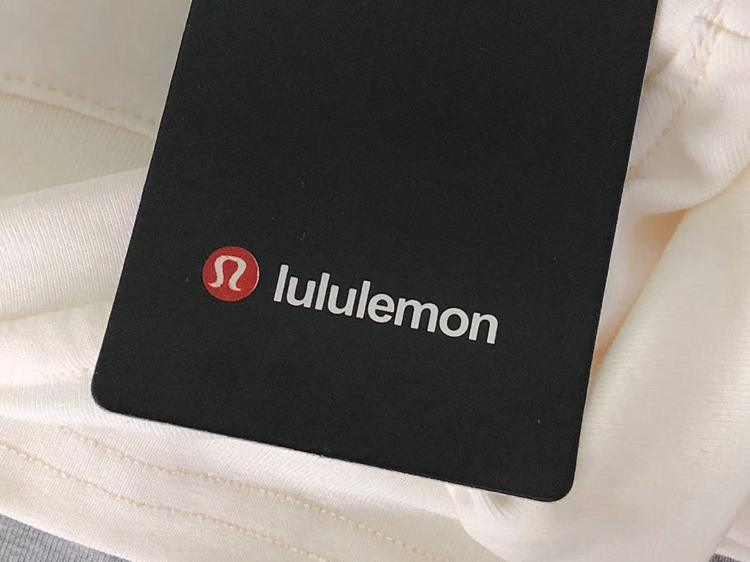 On Running 88 LULULEMON LONG SLEEVED FEMAIE - Image 17