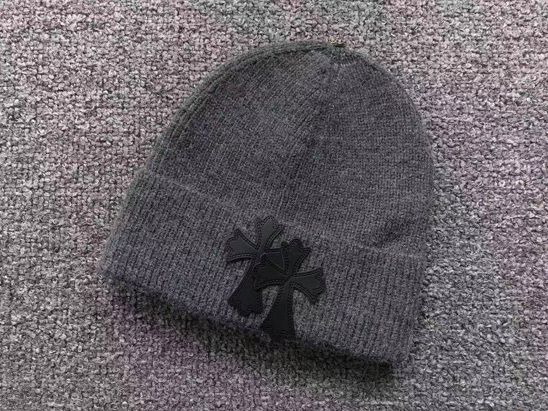 Comme des Garcons 75 C⭐⭐OME HE⭐⭐TS - Image 7