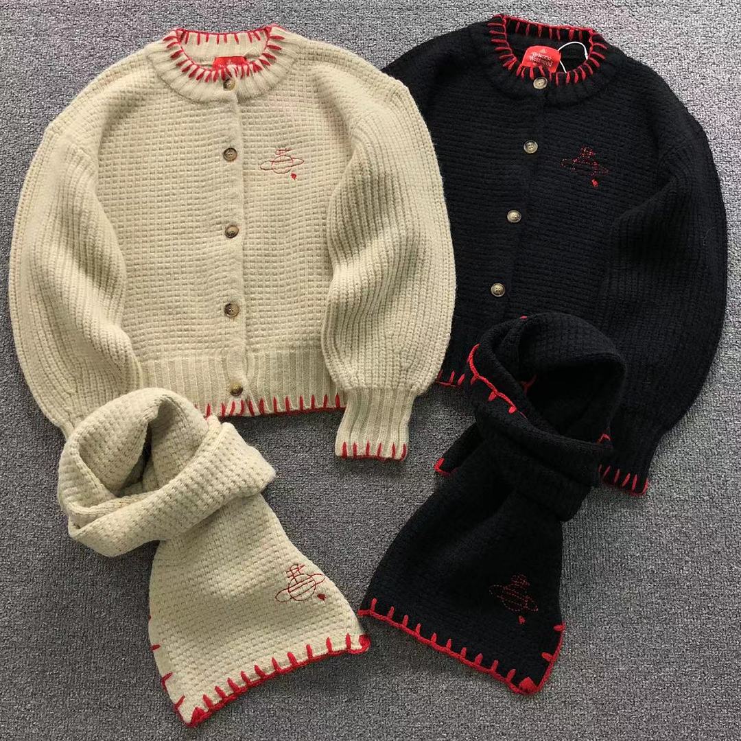 Vivienne Westwood 195 VIVIENNE WESTWOOD SWEATER SCARF FEMAIE STYIE 126611176 (Long 152CM* Wide 50CM*)