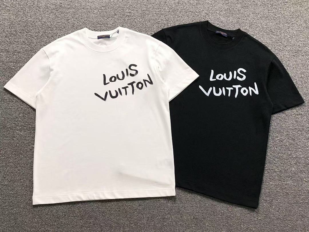 Louis Vuitton 115 L⭐ T-SHIRT 5240110147 (Im 170Cm 60Kg I Wear Size M In The Phot) - Image 5