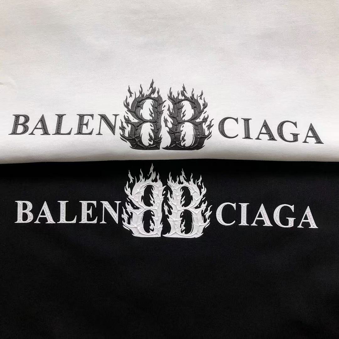 Balenciaga 108 B⭐L⭐⭐⭐IA⭐A T-SHIRT 213031321 (Im 170Cm 55Kg I Wear Size XS In The Phot) - Image 17