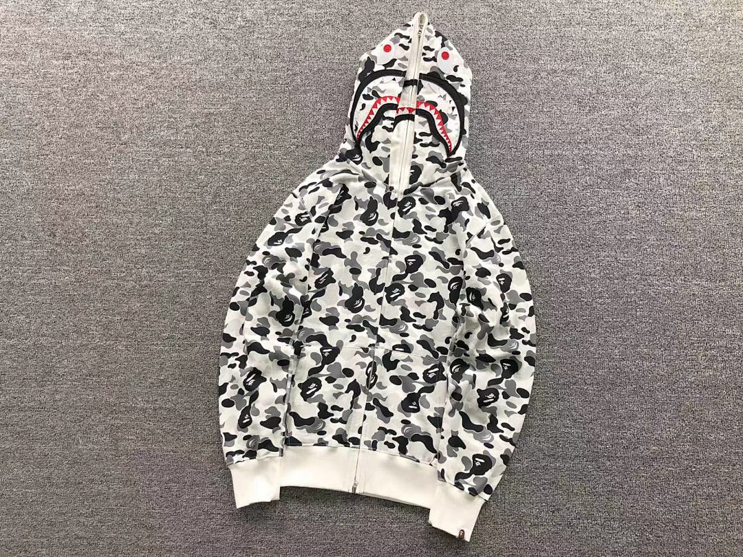 Bape 298 BAPE HOODIE 312200211 (Im 170Cm 57Kg I Wear sizeM In The Phot) - Image 7
