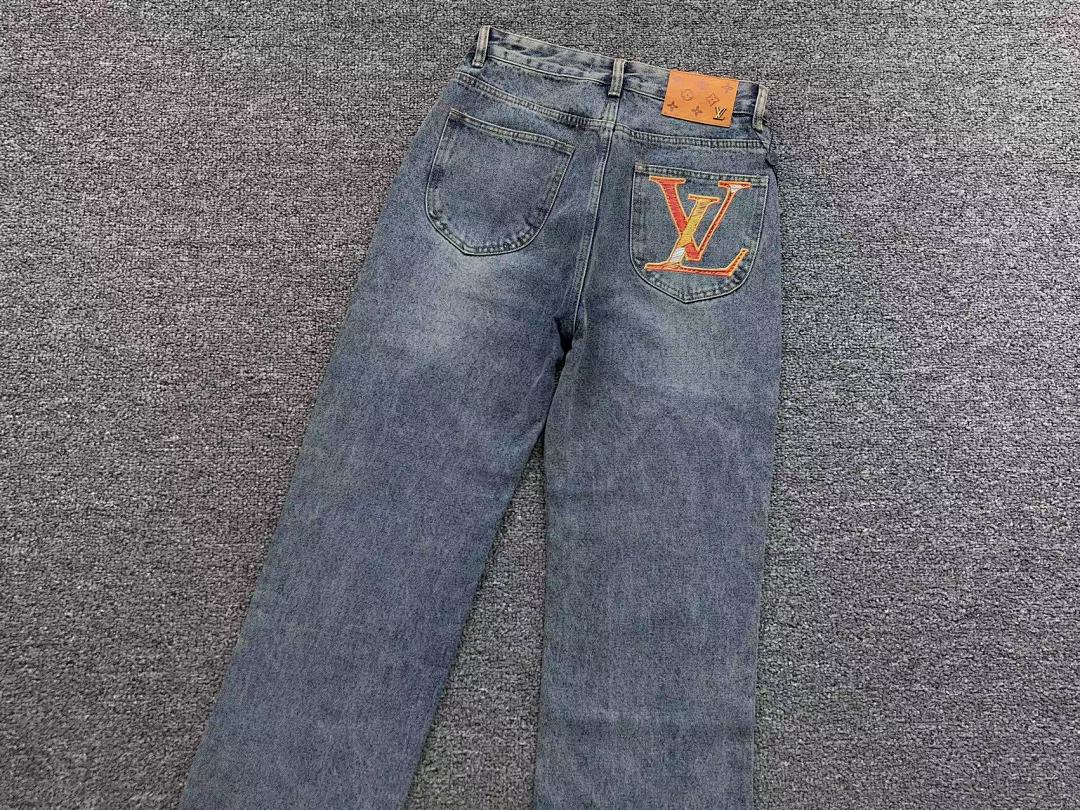 Louis Vuitton 195 L⭐ - Image 15