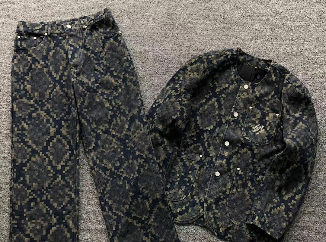 Louis Vuitton TROUSERS 355 L⭐ - Image 7