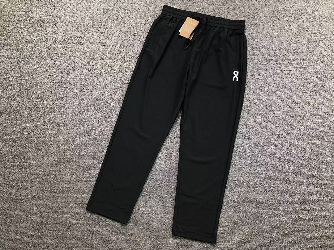 On Running 108 ON TROUSERS 3101053503 (Im 170Cm 60Kg I Wear Size XL In The Phot) - Image 10