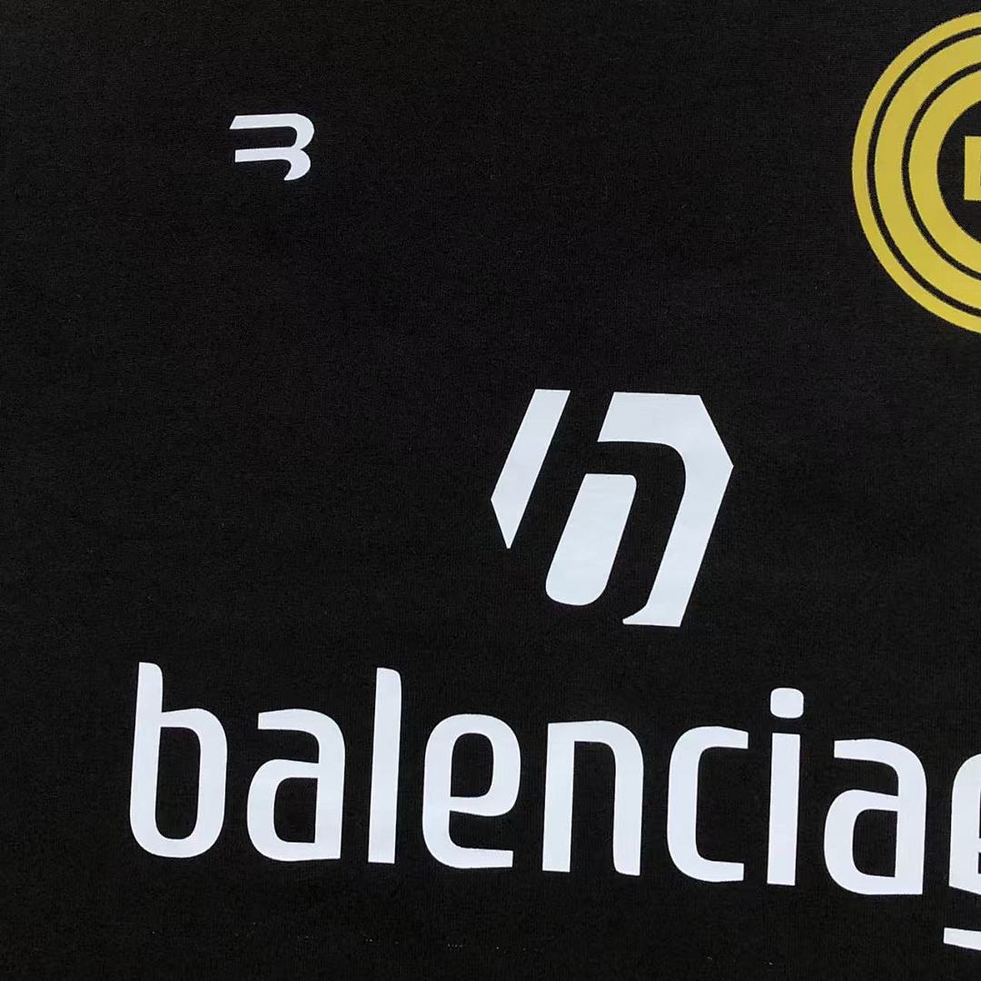 Balenciaga 98 B⭐L⭐⭐⭐IA⭐A T-SHIRT 2162301125 (Im 170Cm 60Kg I Wear Size S In The Phot) - Image 14