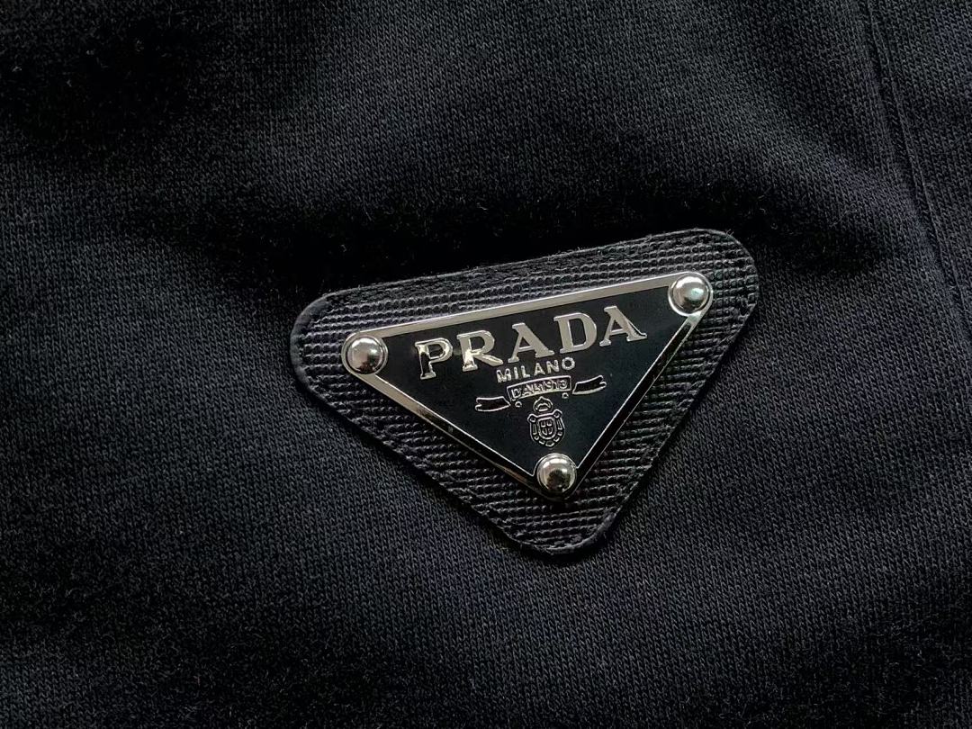 Prada 168 P⭐A⭐A SHORTS 3203060921 (Im 170Cm 60Kg I Wear Size M In The Phot) - Image 8