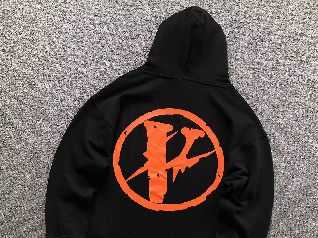 On Running 118 VLONE HOODIE 510111591 (Im 170Cm 60Kg I Wear Size S In The Phot) - Image 12
