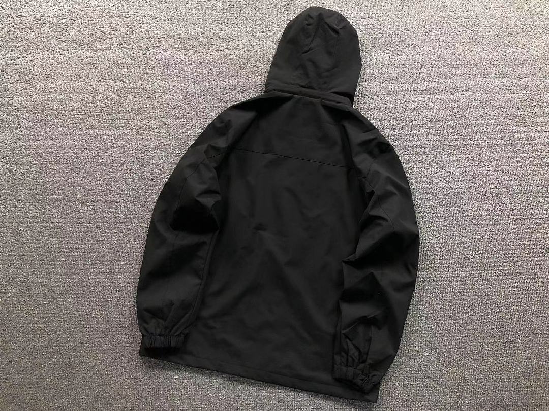 On Running 208 ON JACKET 2207270604 (Im 170Cm 60Kg I Wear Size XL In The Phot) - Image 15