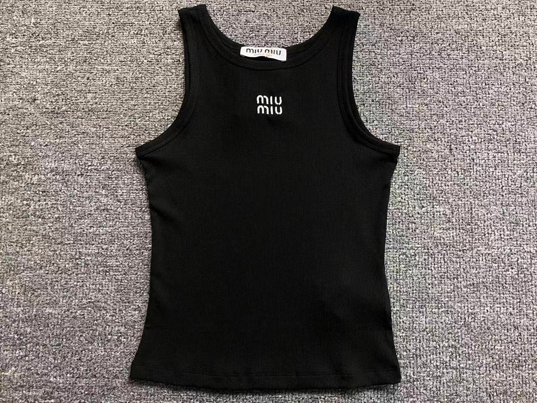 Miu Miu 128 M⭐U VEST FEMAIE - Image 11