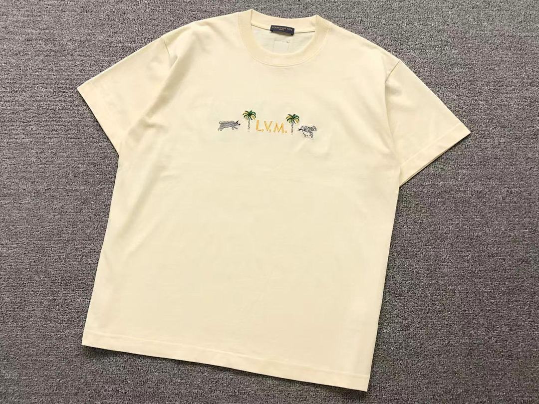 Louis Vuitton 108 L⭐ T-SHIRT 42013105133 (Im 170Cm 60Kg I Wear Size 2XL In The Phot) - Image 9