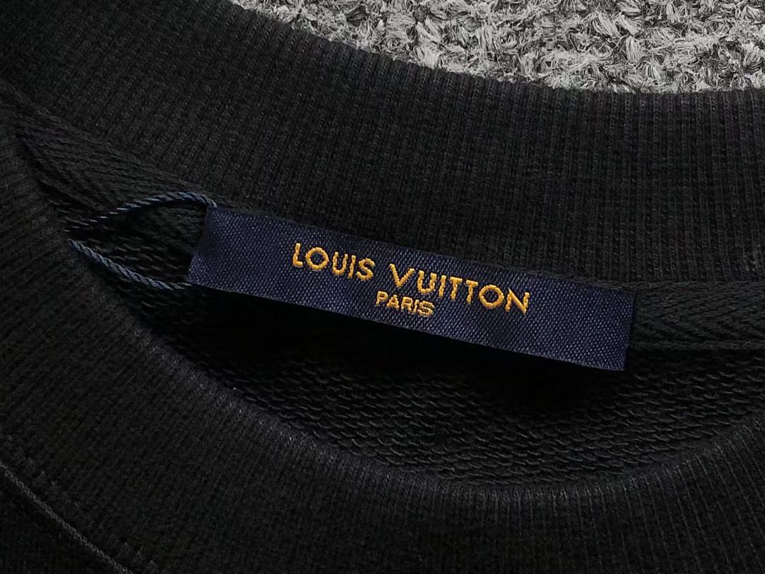 Louis Vuitton 158 L⭐ HOODIE 5110802147 (Im 170Cm 60Kg I Wear Size M In The Phot) - Image 24