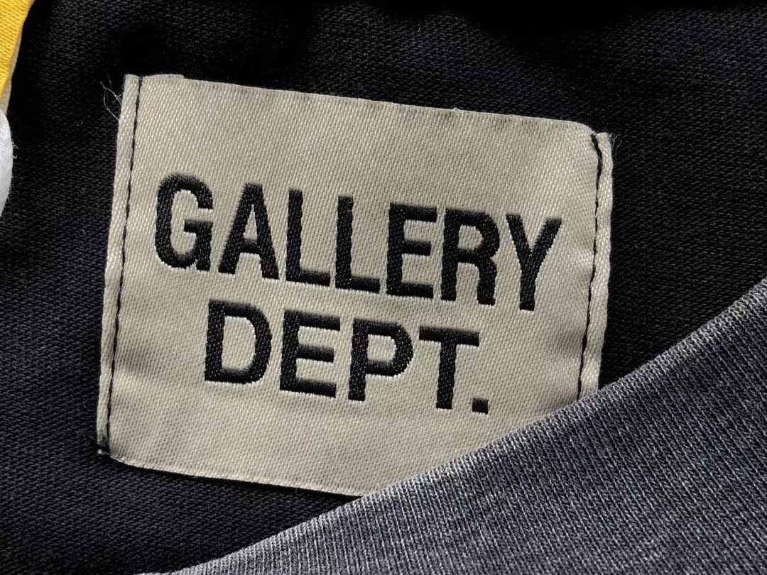 Gallery Dept 115 GALLERY DEPT T-SHIRT - Image 13